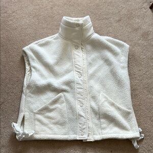 Women's White Sleeveless Jacket